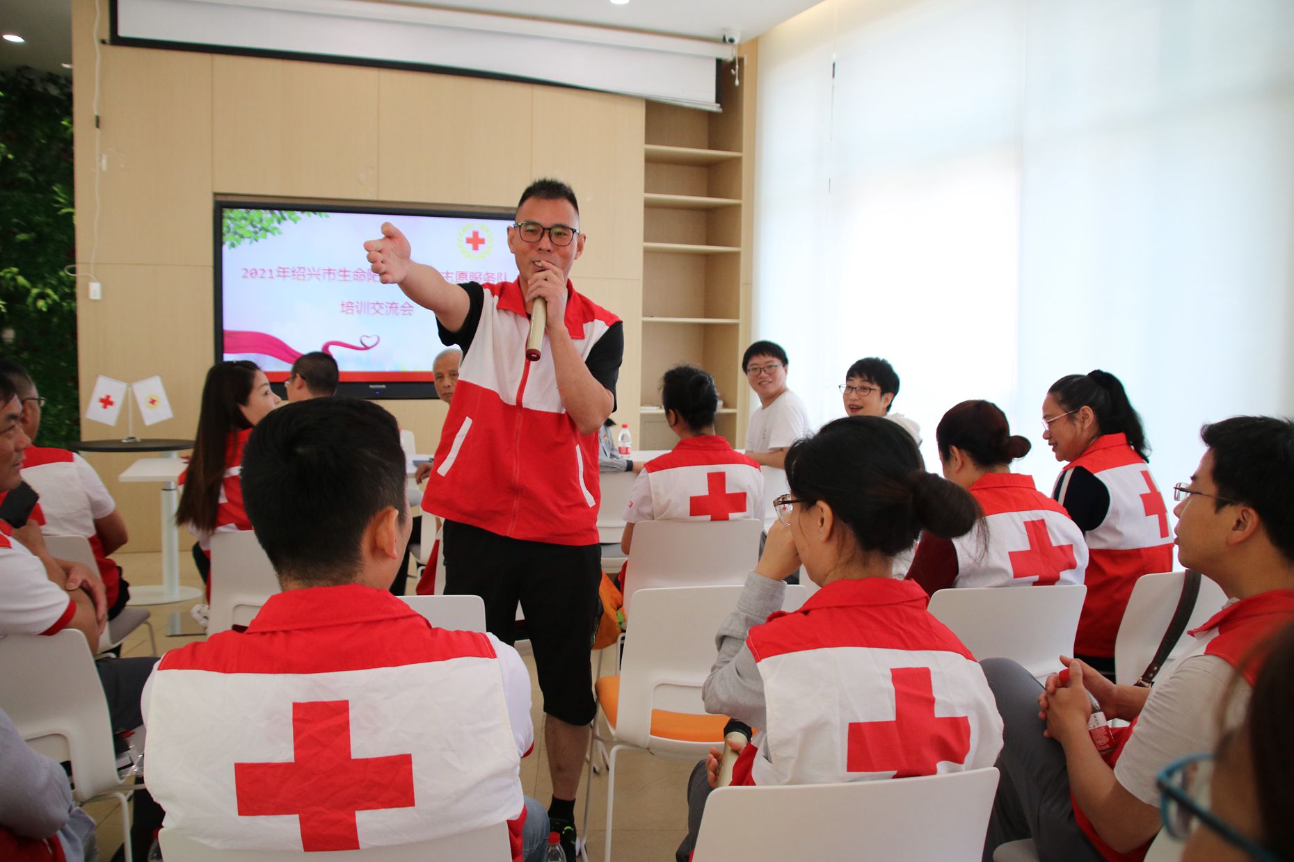 【红十字工作】绍兴市红十字会主要领导来院调研-医学院